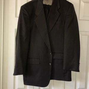 Mens dark colored suit